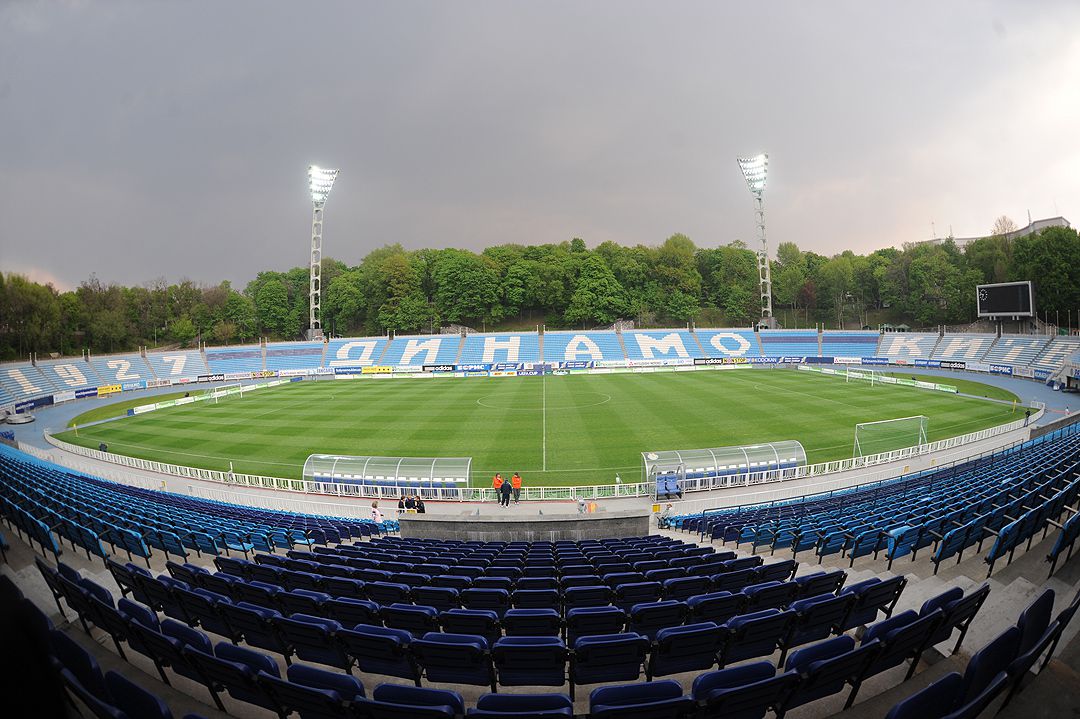 Футбол: «Динамо» повертається на клубний стадіон